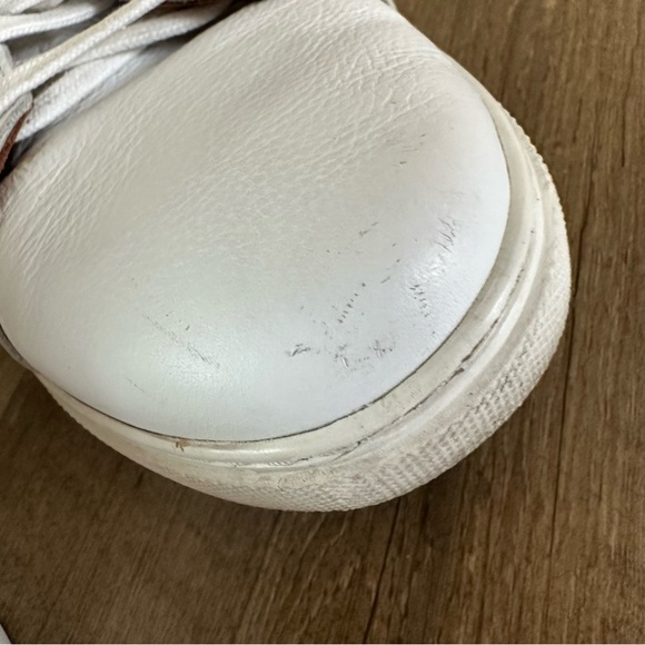 Allen Edmonds Courtside Sport Lace-Up Sneaker - Picture 15 of 15